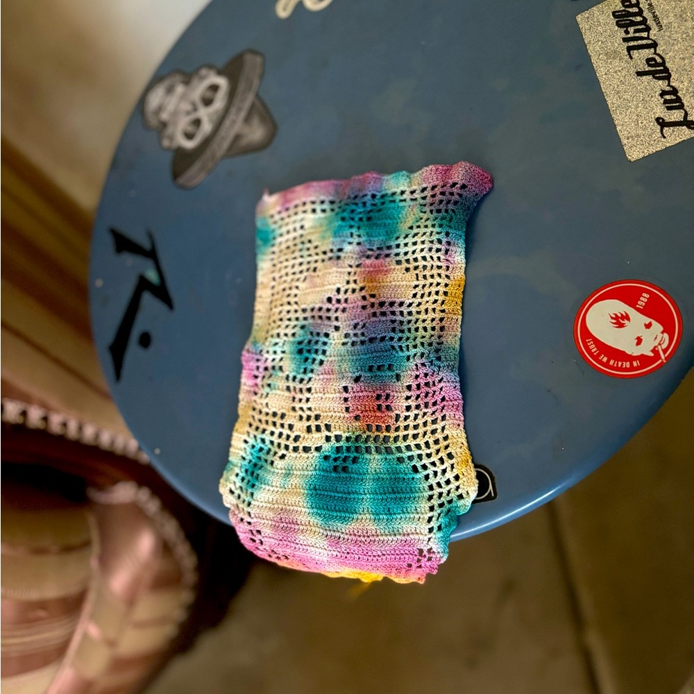 Antique tie dyed dots lie
